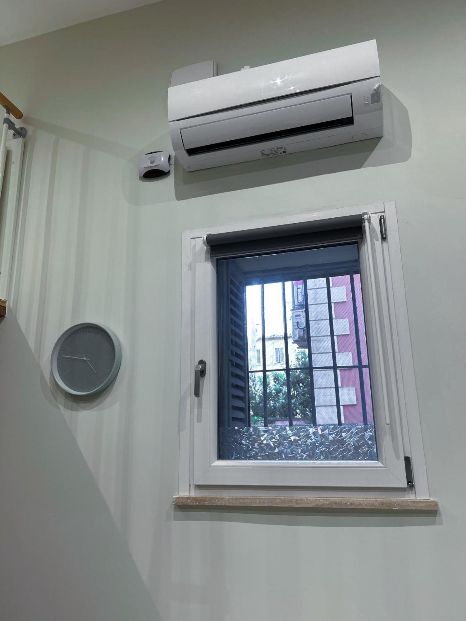 Loft 125 Passi Dal Colosseo ローマ エクステリア 写真